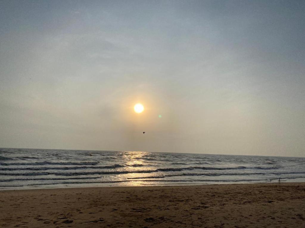 The Sunrise Beach Cafe And Guesthouse Ban Tha Khoi Exteriör bild